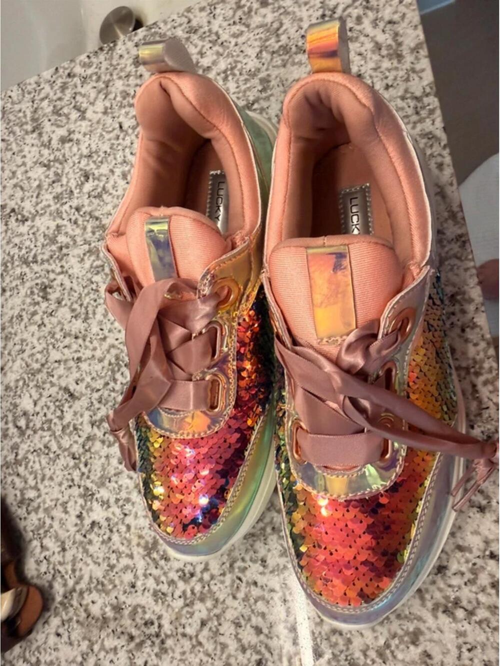Lucky step sequin and metallic sneakers women’s size 6.5 - Picture 2 of 5